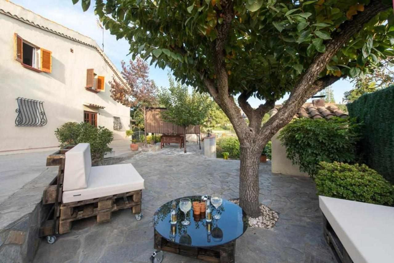 Masia Can Tramontana Guest House Tiana Eksteriør bilde